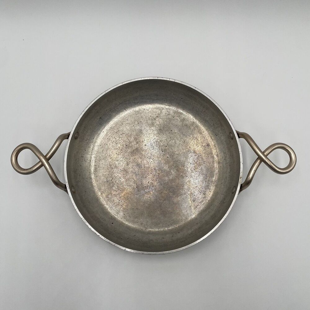 J3 VTG WEAR EVER ALUMINUM HALLITE COPPER TONE HANDLES #V901 PAN SKILLET NO LID